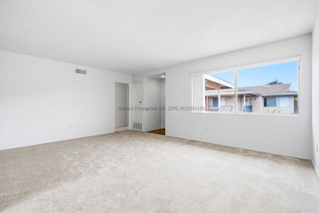 7280 Corsican Dr - Photo 6 of 17