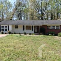 136 Forest Hills Dr - Photo 1 of 1