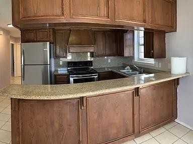 3708 W Sarah Evans - Photo 3 of 8