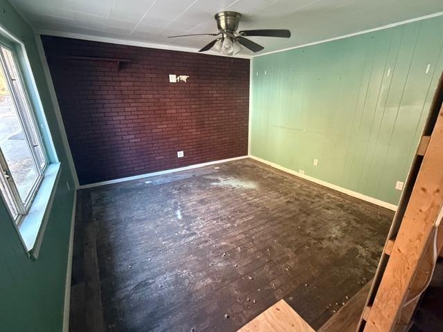 419 Byng St - Photo 5 of 13