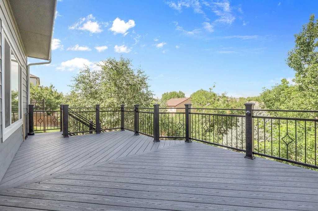 11565 Crow Hill Dr - Photo 2 of 19