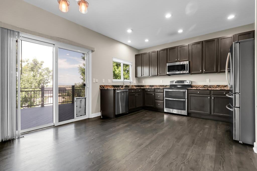 11565 Crow Hill Dr - Photo 6 of 19