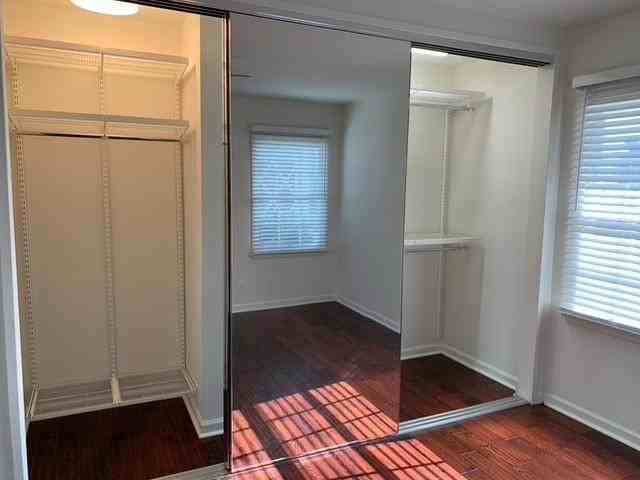 4185 Angeles Vista Blvd - Photo 6 of 7