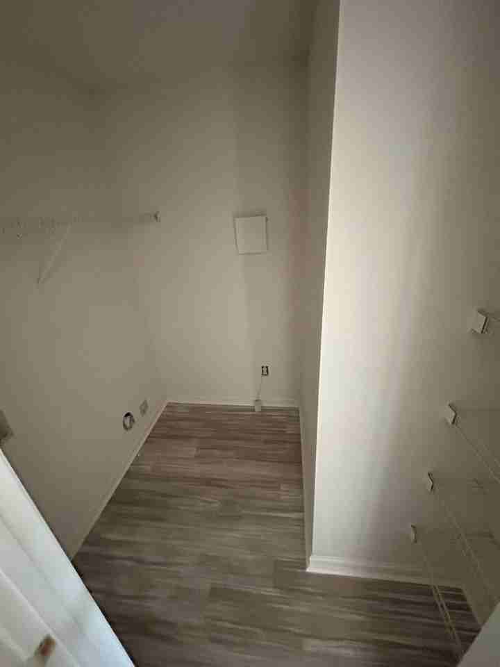 545 Carlton Pointe Dr - Photo 5 of 20