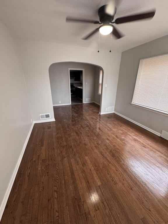 13922 S Edbrooke Ave - Photo 2 of 6