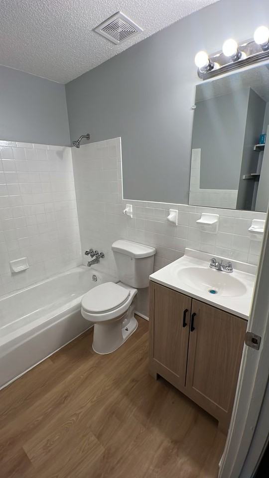 2789 Beverly Hills Rd #8 - Photo 5 of 11