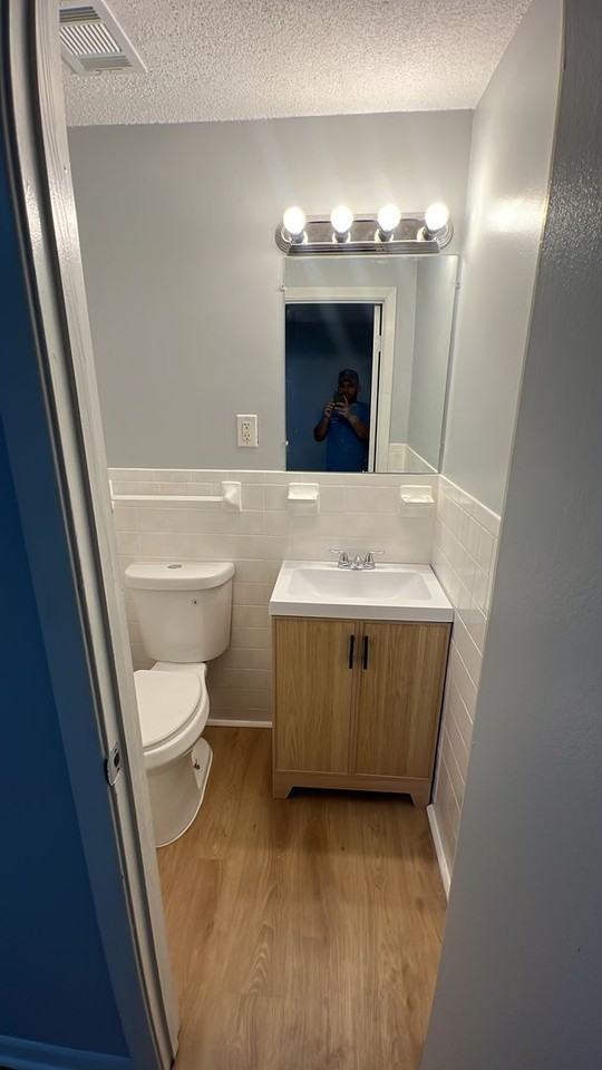 2789 Beverly Hills Rd #8 - Photo 6 of 11