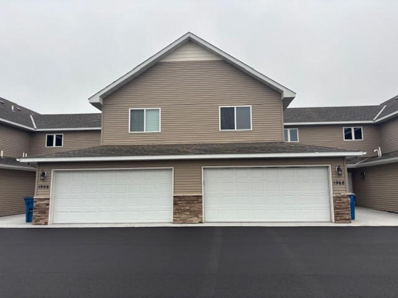 1966 Peach Dr Ne - Photo 2 of 12