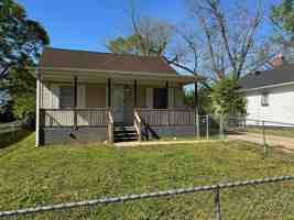 featured image of 177 Bomar Ave