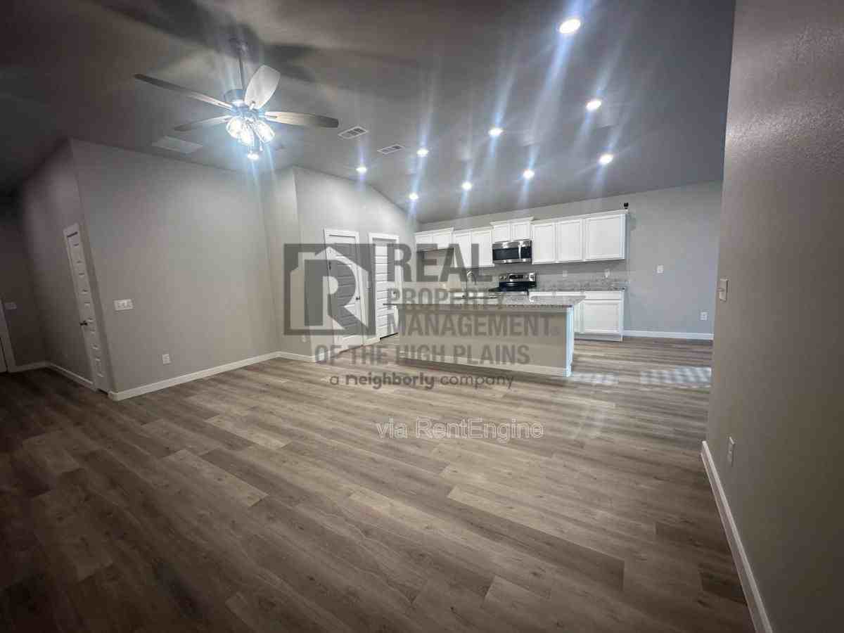 1603 Morningside Ave - Photo 2 of 9