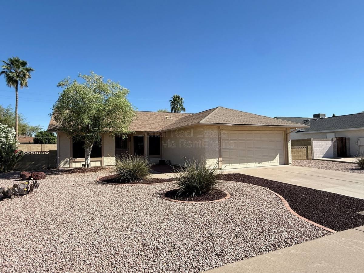 4536 E Cheyenne Dr - Photo 2 of 10