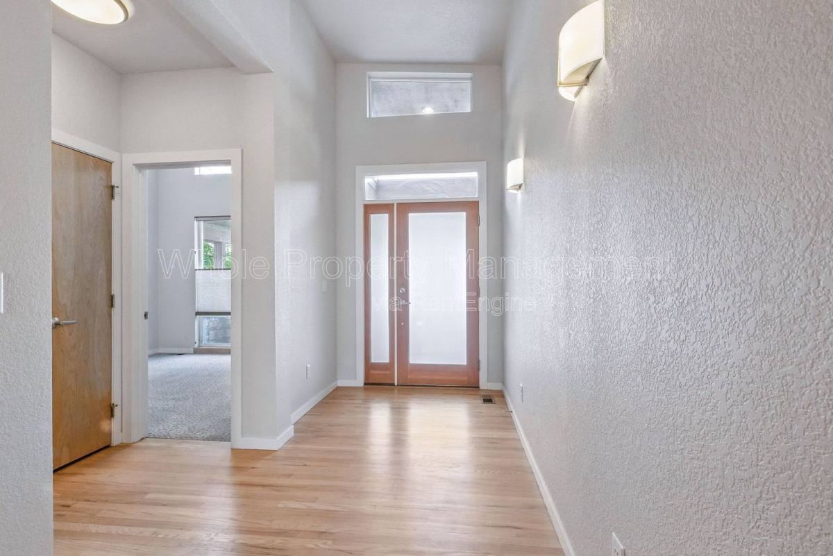 1821 Blue Star Ln - Photo 3 of 9