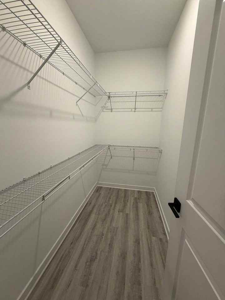 4619 27th St Sw - Photo 7 of 10
