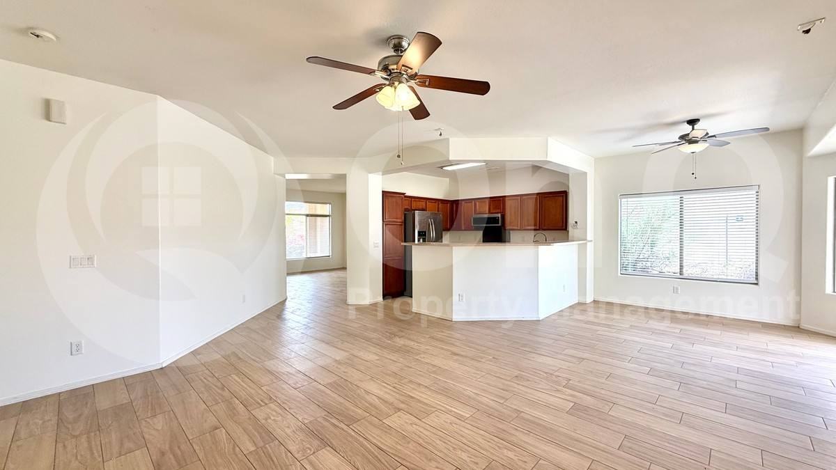 5121 W Grenadine Rd - Photo 7 of 10