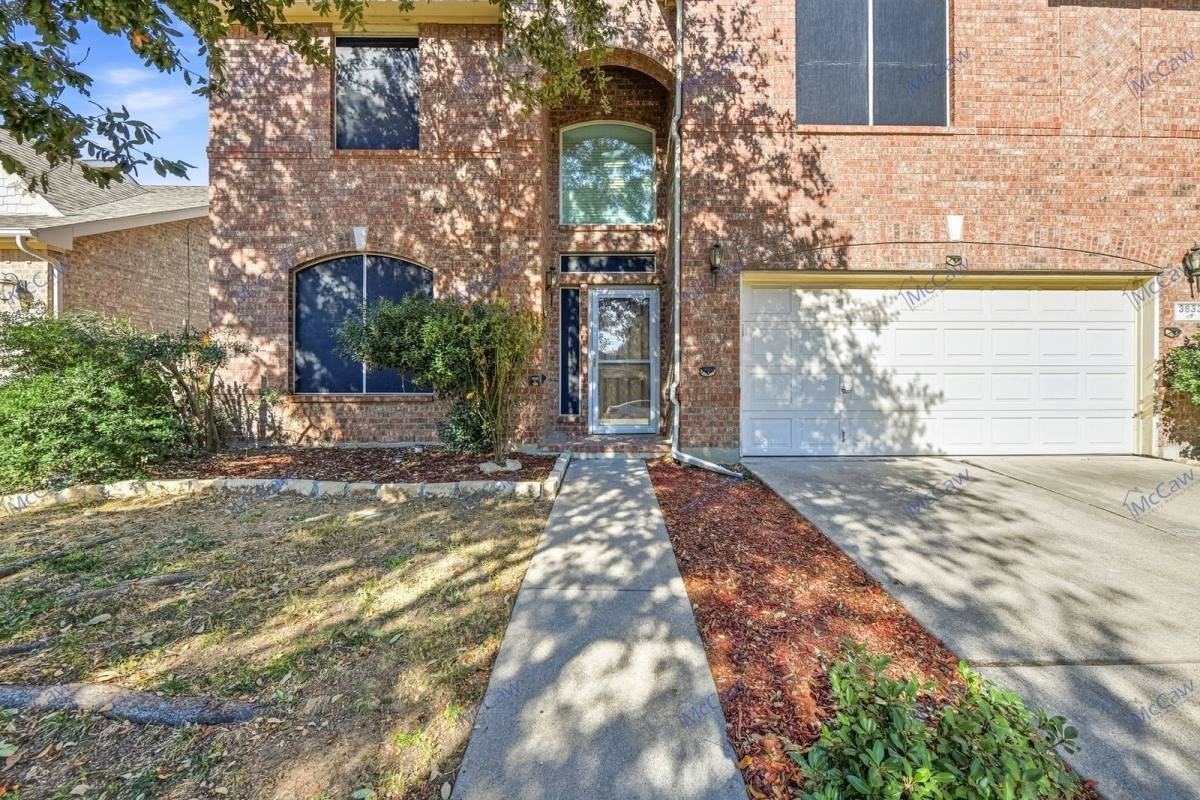 3833 Finley Rd - Photo 3 of 10