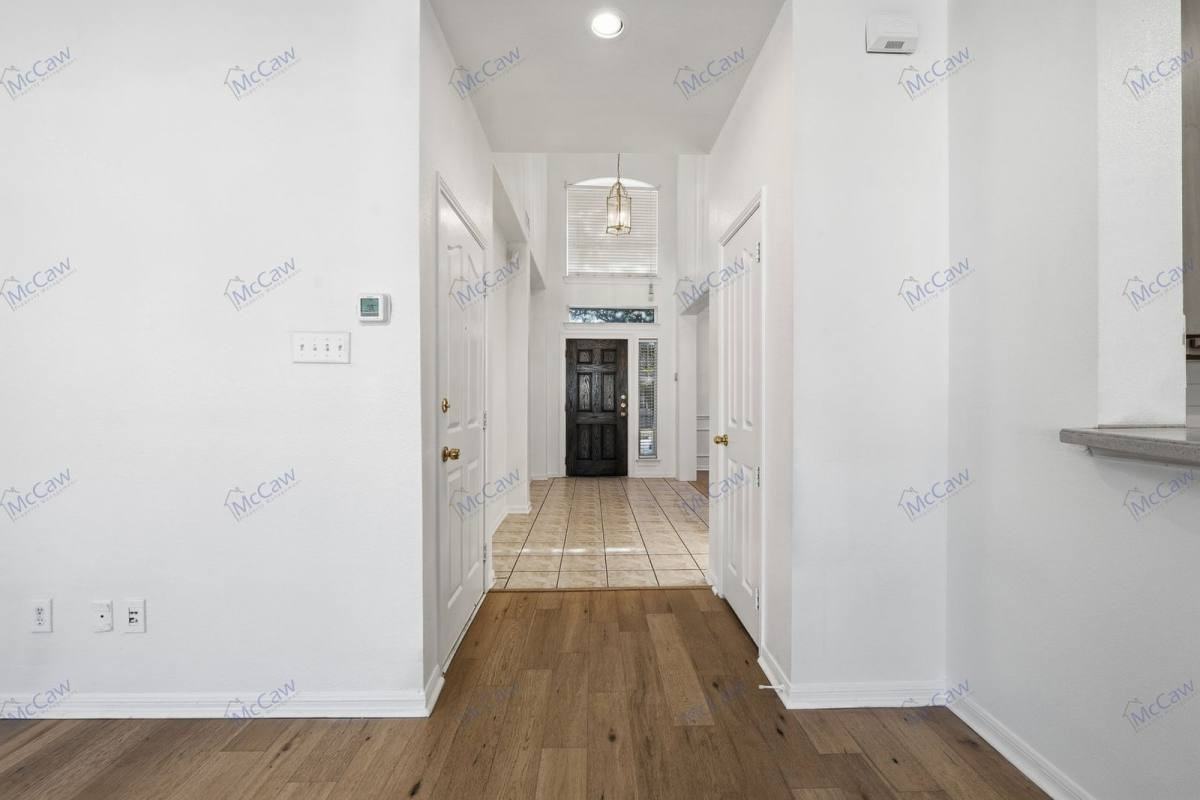 3833 Finley Rd - Photo 7 of 10