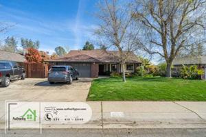 featured image of 2832 Howard Dr