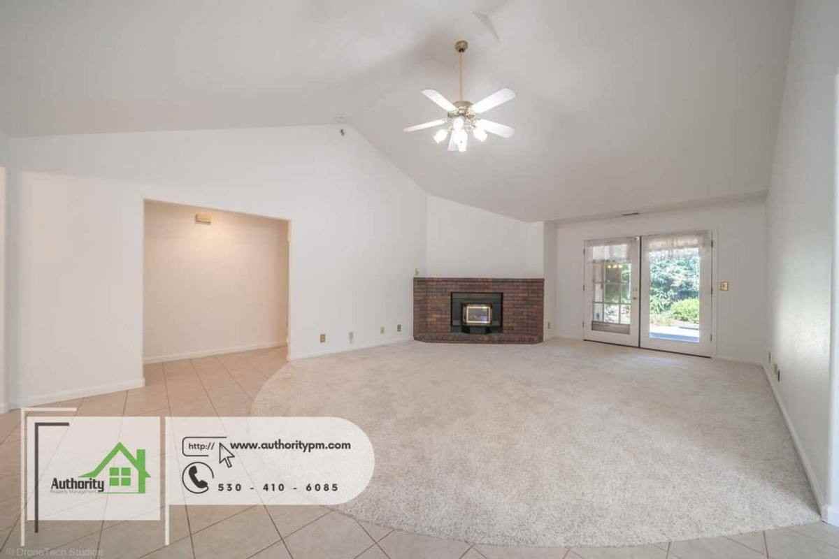 2832 Howard Dr - Photo 7 of 9