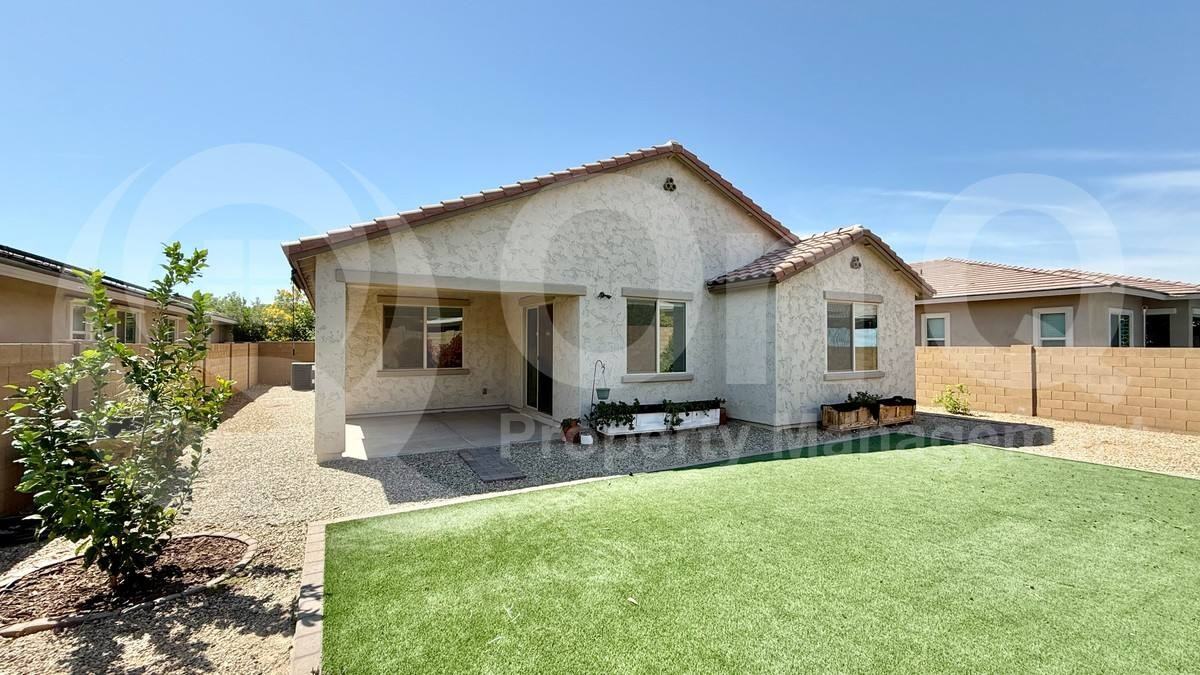 14604 W Larkspur Dr - Photo 5 of 10