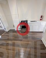 featured image of 427 N 11th St