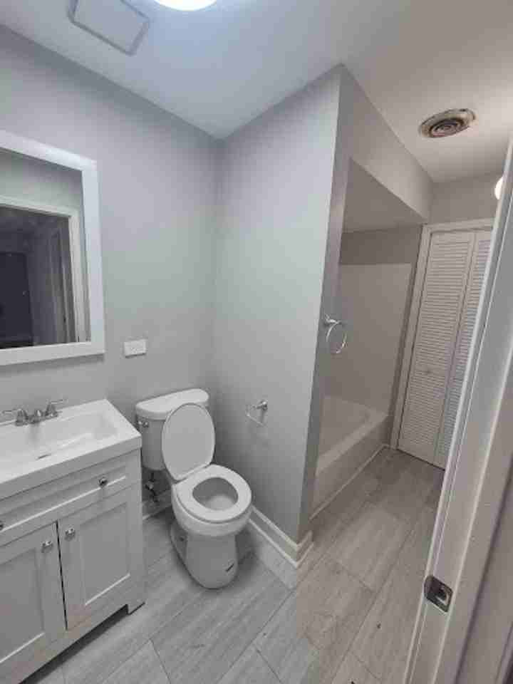 2815-17 W Harrison St - Photo 7 of 10