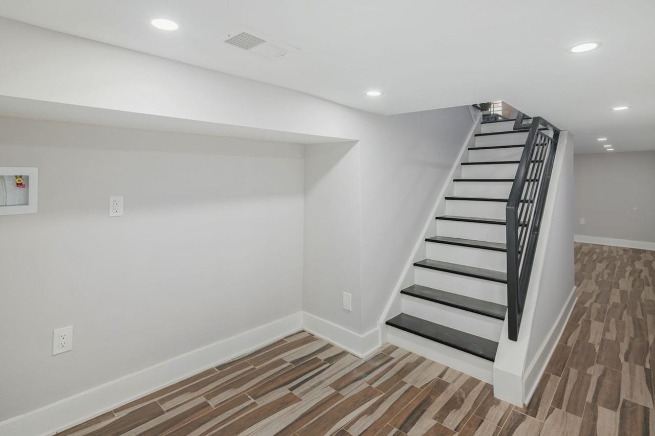 2522 Nicholas St - Photo 4 of 20