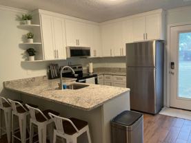 616 E Duffy St - Photo 1 of 1