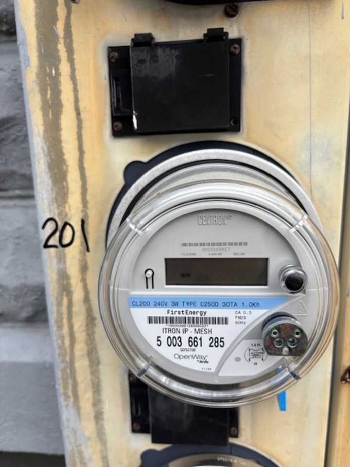 229 E 5th St #100 - Photo 4 of 18