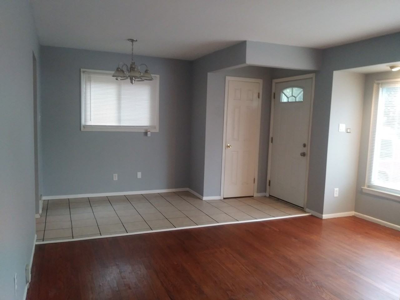 30043 Grandview St - Photo 2 of 9