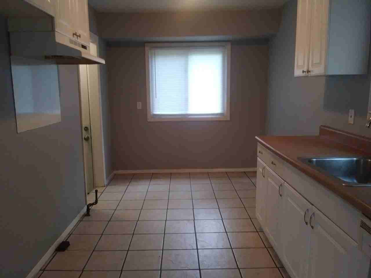 30043 Grandview St - Photo 3 of 9