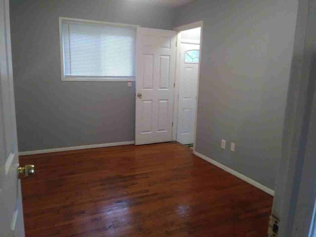 30043 Grandview St - Photo 7 of 9