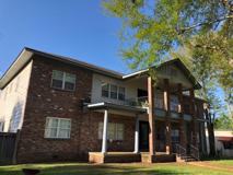 208 E Center St - Photo 1 of 1