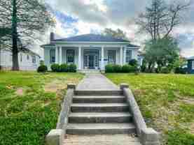 828 Jefferson St - Photo 1 of 1