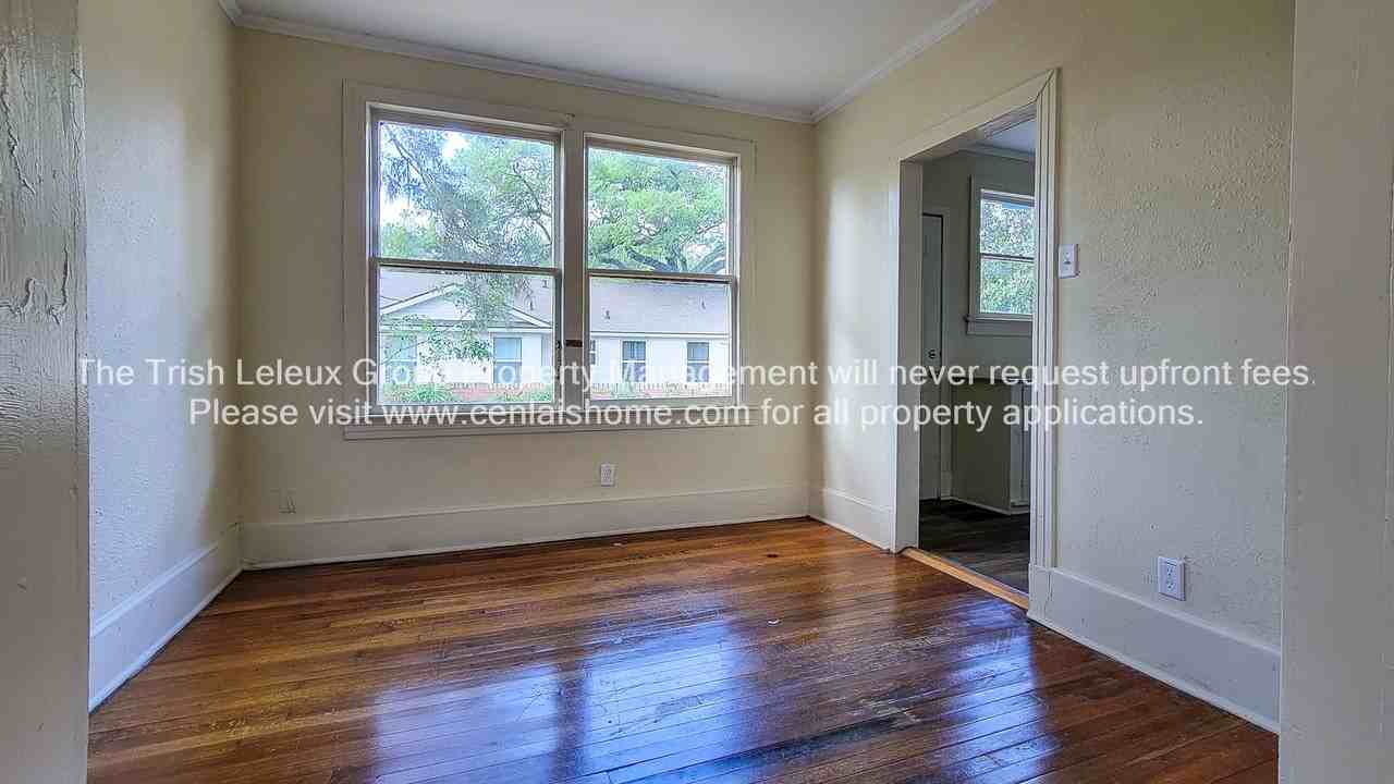 2432 Elliott St - Photo 6 of 10