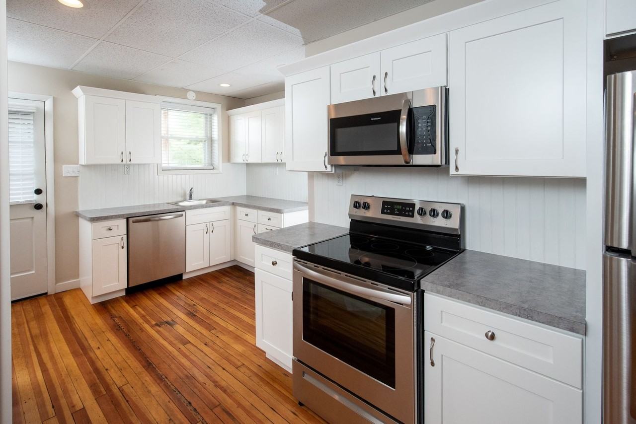 Warsaw - Photo 3 of 28