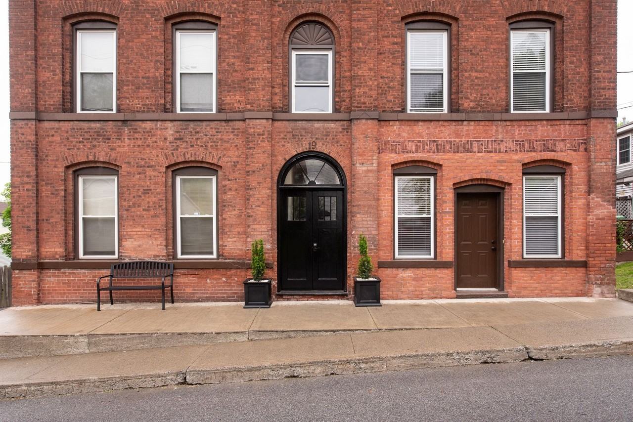 Warsaw - Photo 5 of 28