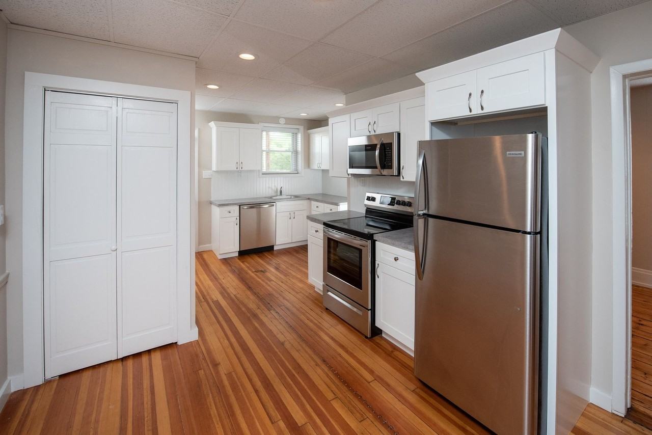 Warsaw - Photo 7 of 28