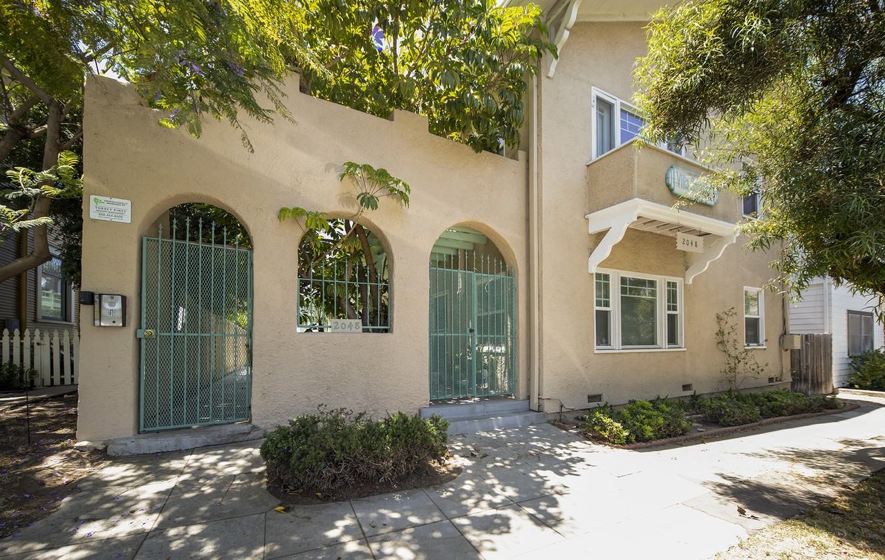 2048 3rd Ave - Photo 3 of 6