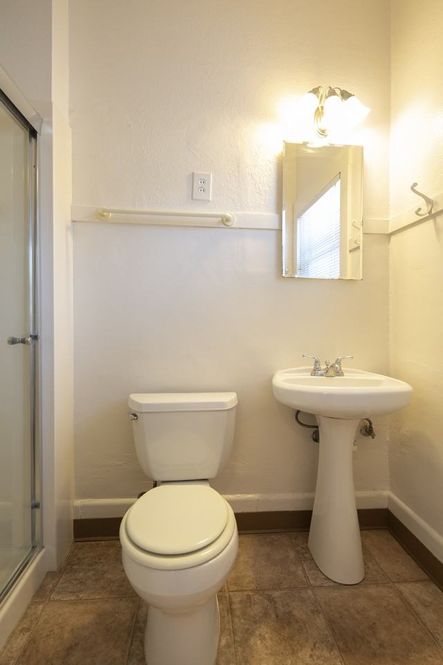 2048 3rd Ave - Photo 6 of 6