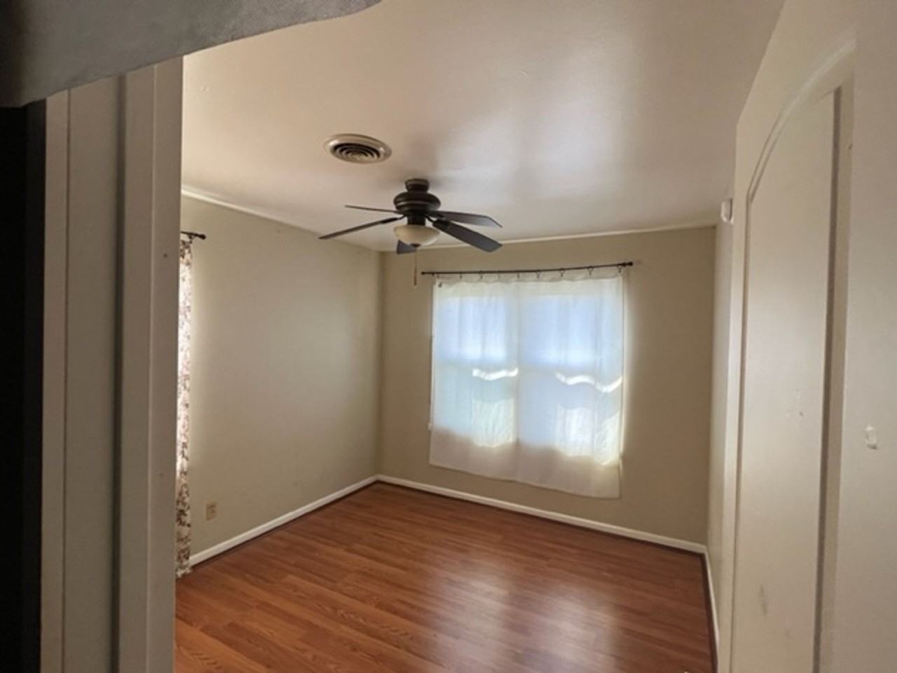 3411 Ne 22nd Ave - Photo 3 of 29