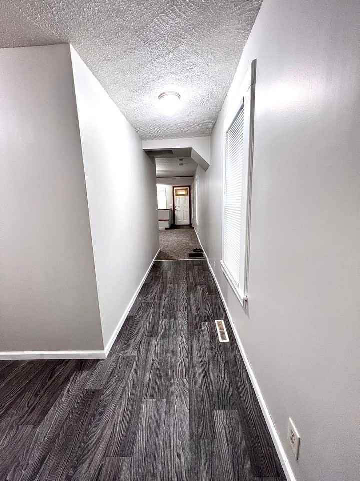 2716 S 25th St - Photo 6 of 22