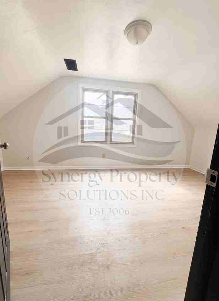 398 Sabo Dr - Photo 3 of 13