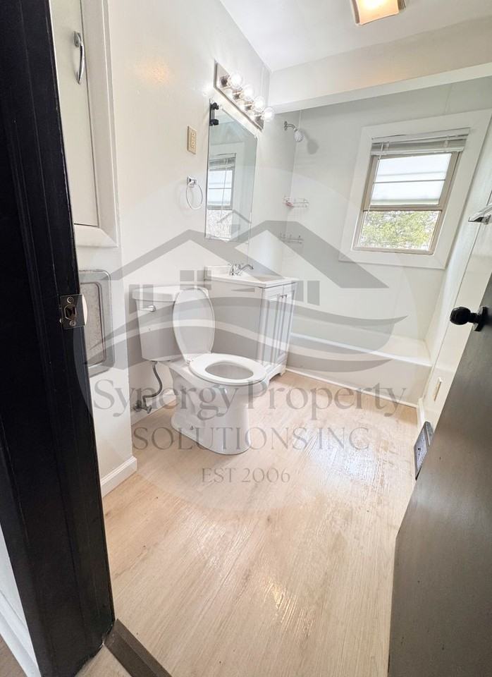 398 Sabo Dr - Photo 6 of 13