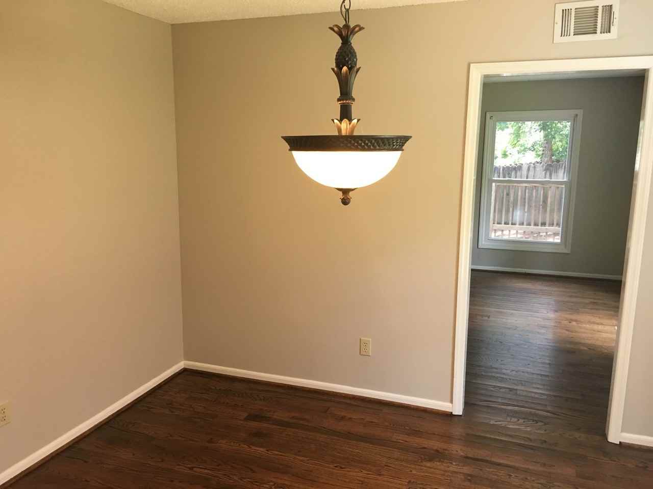 3861 Overton Manor Ln - Photo 4 of 11