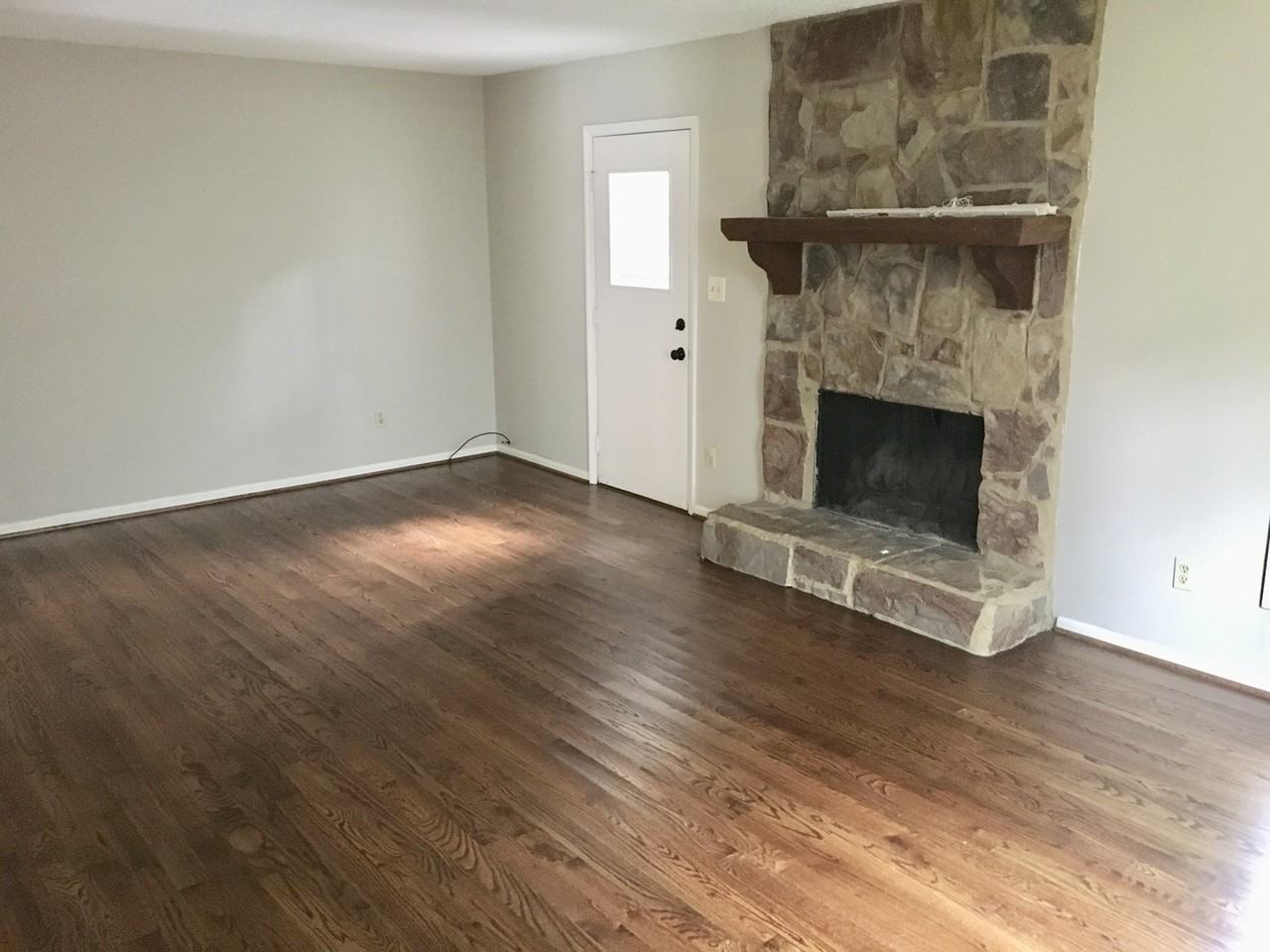 3861 Overton Manor Ln - Photo 5 of 11