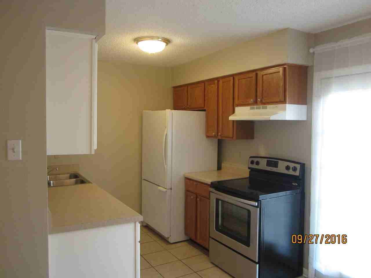 631 Cedarwood Dr - Photo 5 of 9