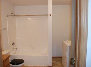 649 W Bushwood Ave - Photo 3 of 12