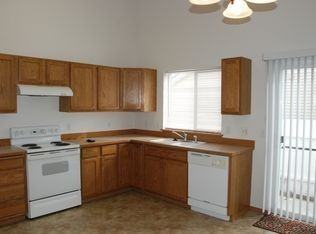 649 W Bushwood Ave - Photo 7 of 12