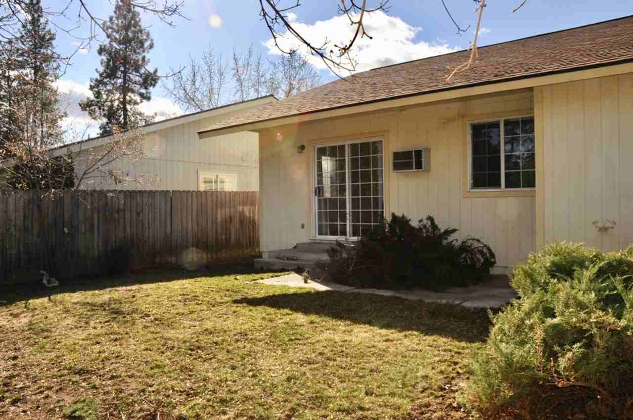 4194 E 2nd Ave #B - Photo 3 of 17