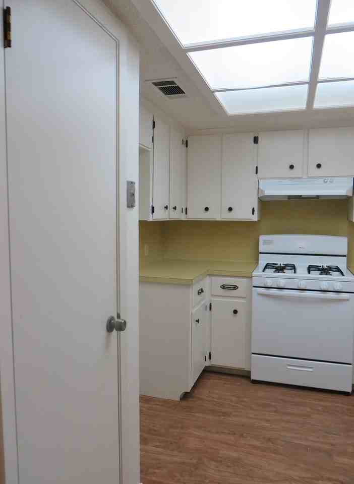 307 Golden Oaks Dr - Photo 7 of 20